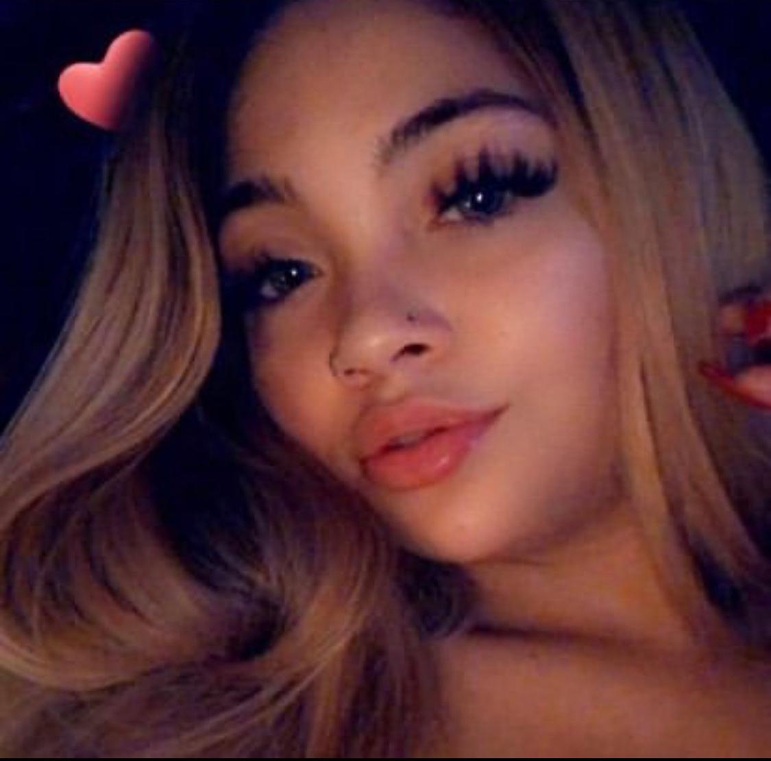 Olivia is available Olivia is available