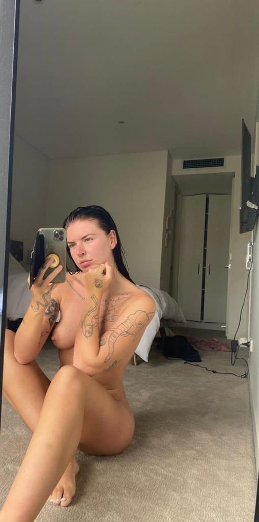 A perfect one night stand β€οΈπ π«¦πππ A perfect one night stand β€οΈπ π«¦πππ