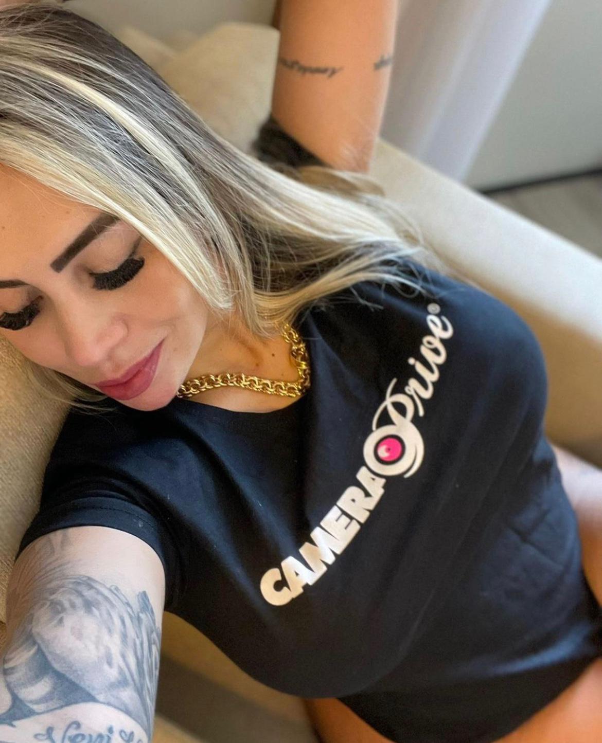 I’m ready and down to f*ck with different styles promise you gonna enjoy my ser I’m ready and down to f*ck with different styles promise you gonna enjoy my ser