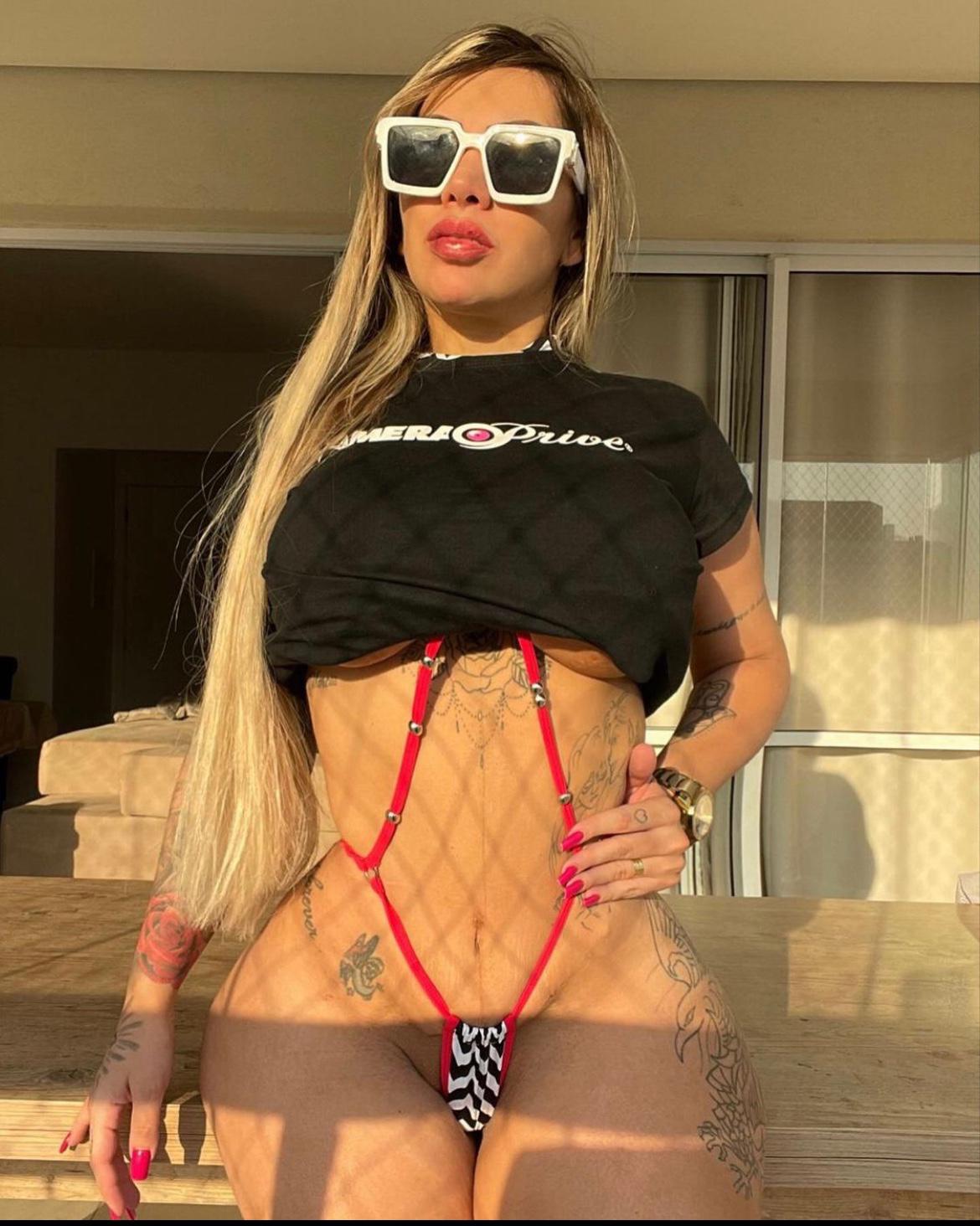 I’m ready and down to f*ck with different styles promise you gonna enjoy my ser I’m ready and down to f*ck with different styles promise you gonna enjoy my ser