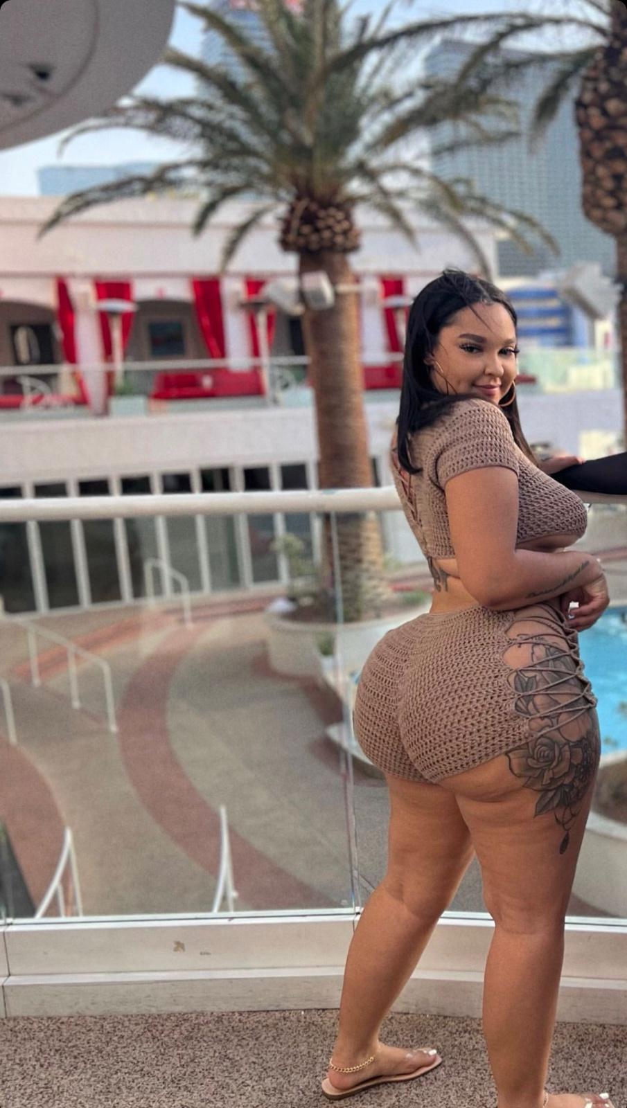 I’m down to fuck🥰🥰🥰🥰 I’m down to fuck🥰🥰🥰🥰