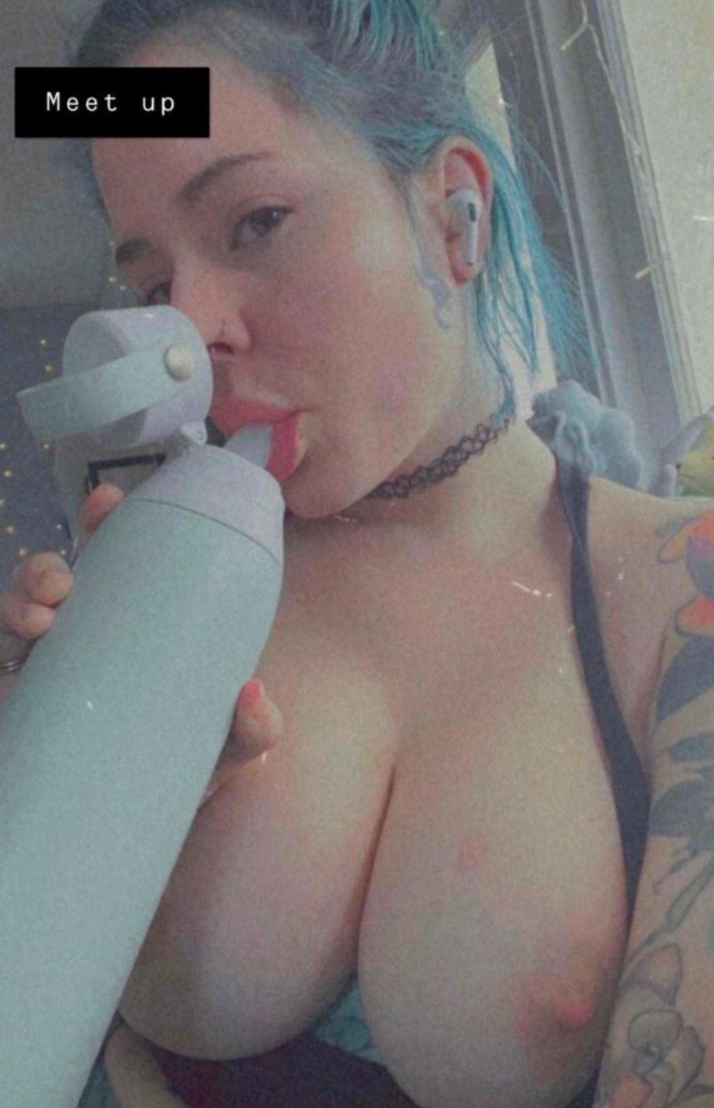 Down/hookupπ
π¦ππ to fuck feel free to text Down/hookupπ
π¦ππ to fuck feel free to text