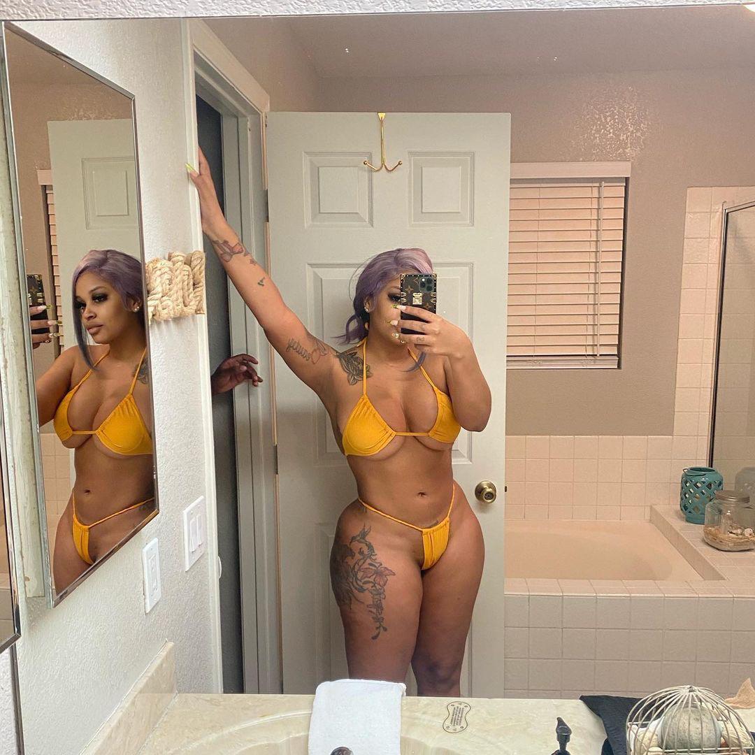 Iβm available for fun π€©β€οΈπ©π¦π₯΅ Iβm available for fun π€©β€οΈπ©π¦π₯΅