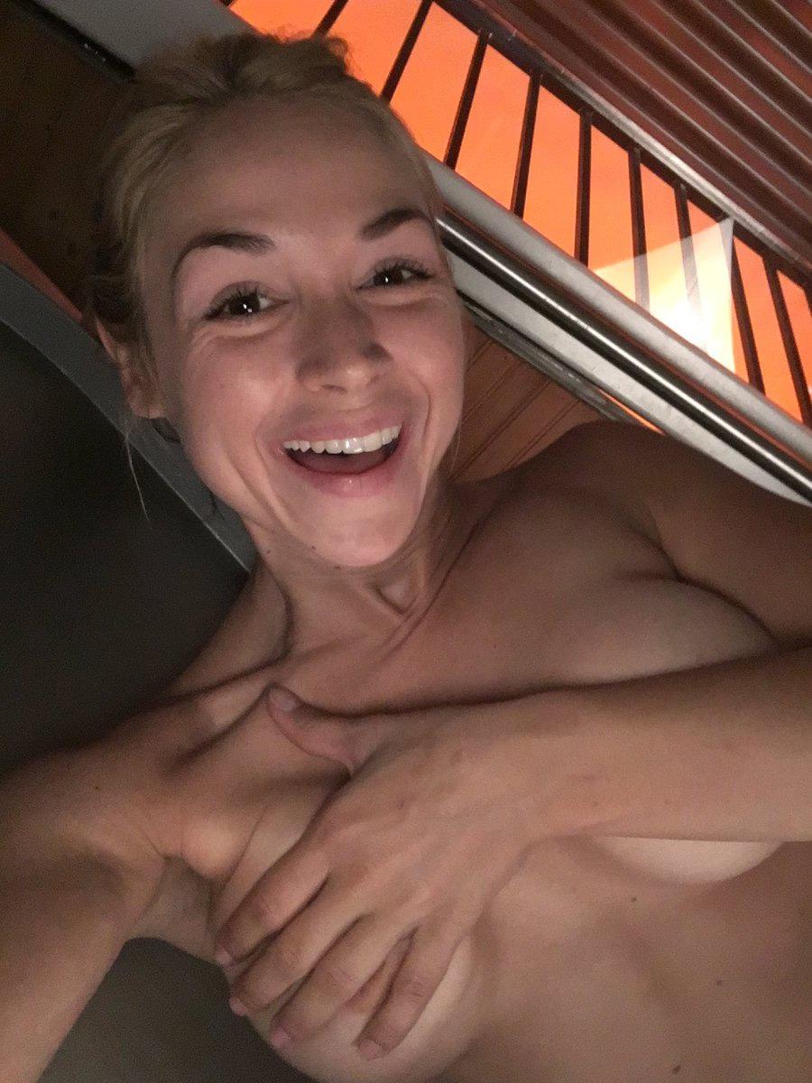 I’M AVAILABLE BOTH INCALL AND OUTCALL I’M AVAILABLE BOTH INCALL AND OUTCALL