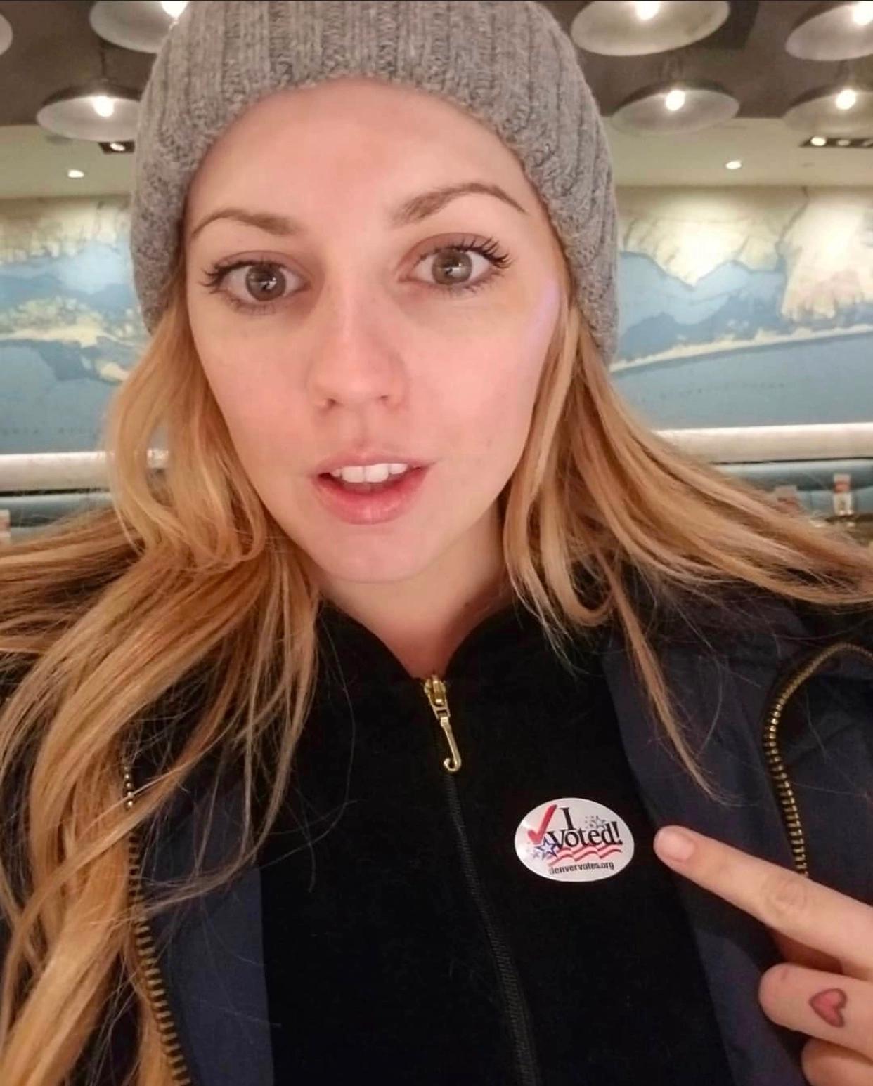 I’m available I’m available