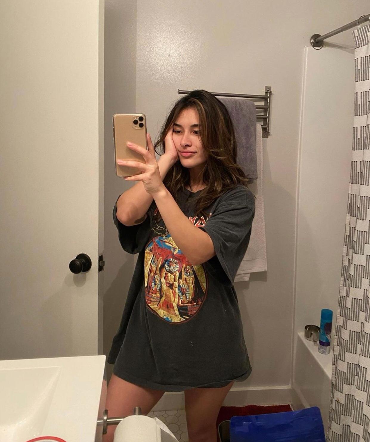 I'M AVAILABLE FOR BOTH INCALL AND OUTCALL SERVICE I'M AVAILABLE FOR BOTH INCALL AND OUTCALL SERVICE