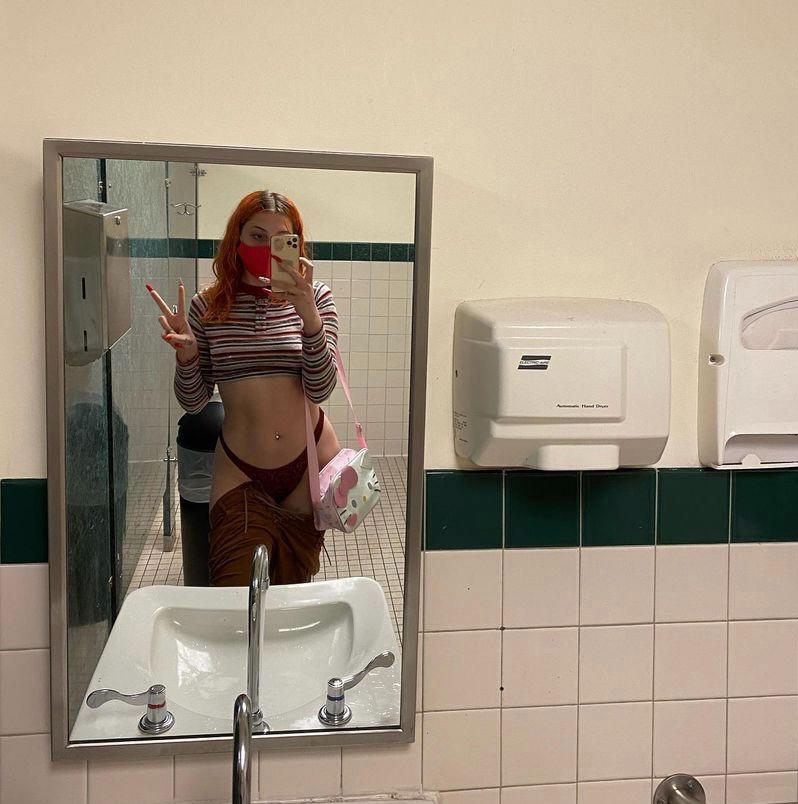 I need a dick in me Rn I need a dick in me Rn