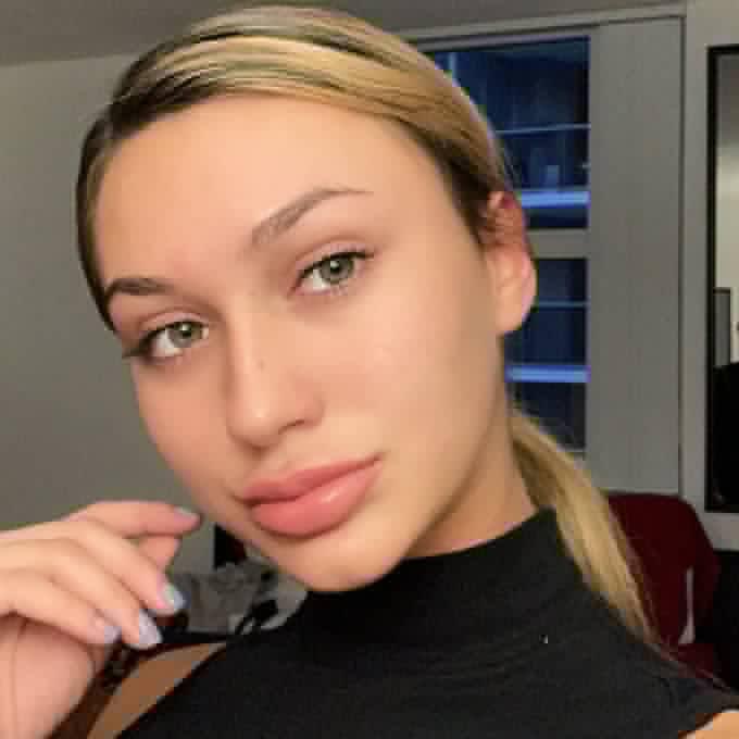 HMU if you’re down to fuck ... Ask for my rates HMU if you’re down to fuck ... Ask for my rates