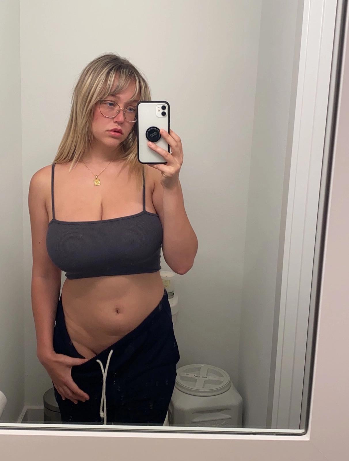 Hookup escort Hookup escort