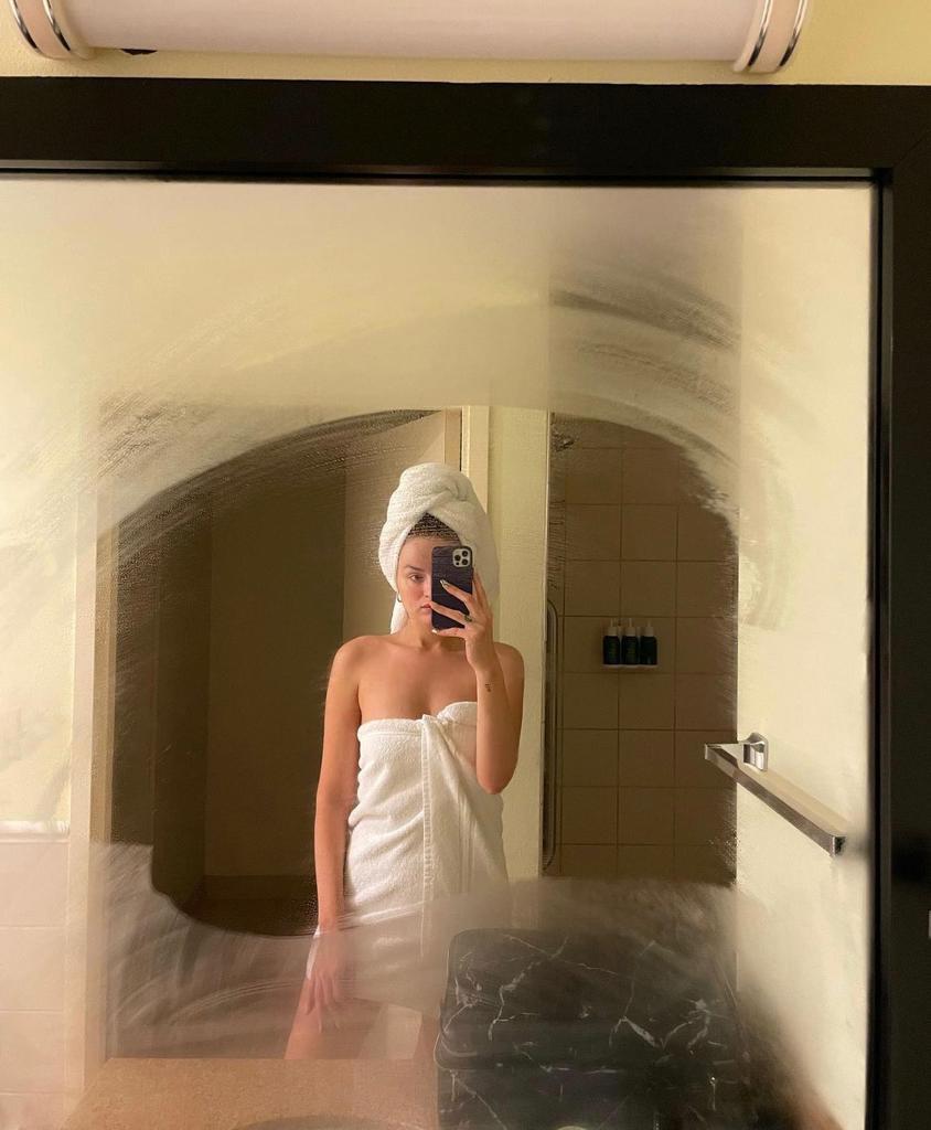 Horny girl need serious fuck 🫶 Horny girl need serious fuck 🫶