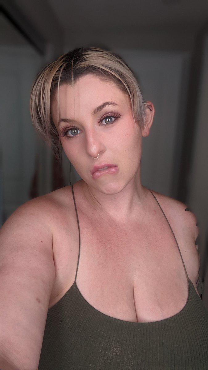 Available For Sex Hookup Fun To Be With Very Submissive🍑👅 Available For Sex Hookup Fun To Be With Very Submissive🍑👅