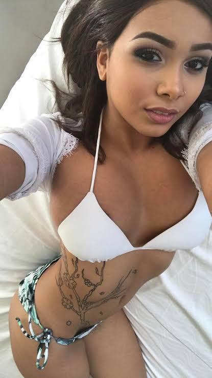 I'M AVAILABLE FOR HOOKUP 💦👅🍑🍆💋💦 I'M AVAILABLE FOR HOOKUP 💦👅🍑🍆💋💦