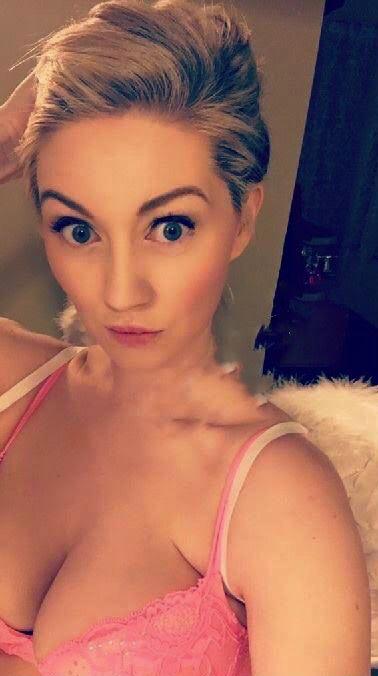 DM let’s have good sex today!👅❤️💦 DM let’s have good sex today!👅❤️💦