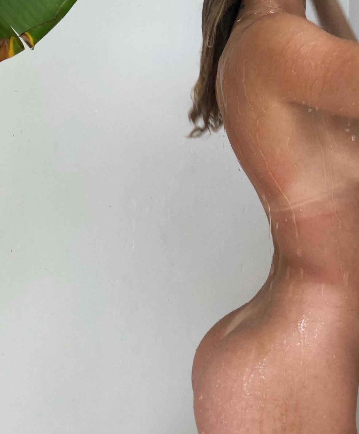 HMU Ready for Hookup incall and outcall ๐๐add my snap @C_flip21 HMU Ready for Hookup incall and outcall ๐๐add my snap @C_flip21