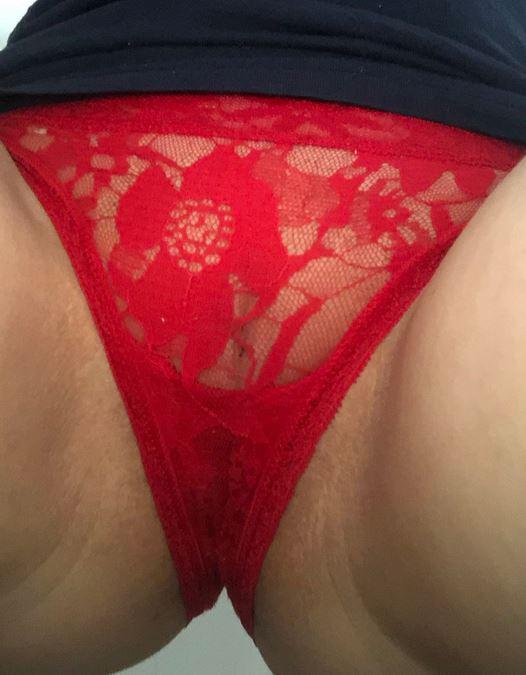 I’m a available for fast hook up🍆 MY WET💦*IS READY TO TAKE IN SOME HARD COCK I’m a available for fast hook up🍆 MY WET💦*IS READY TO TAKE IN SOME HARD COCK