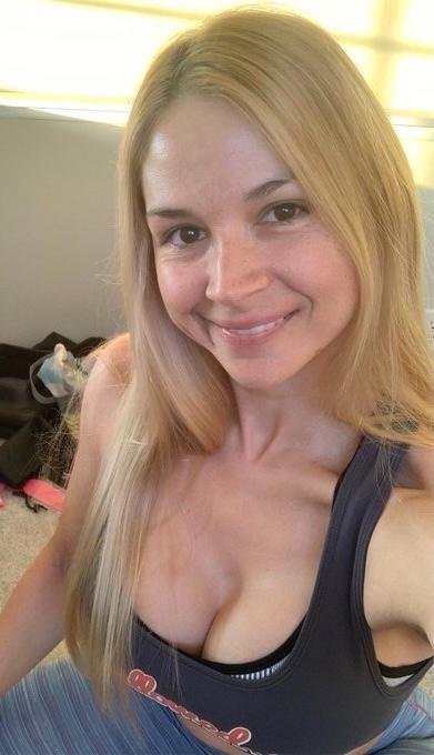 I am here for casual sex with a serious man only and I do charge for this can ad I am here for casual sex with a serious man only and I do charge for this can ad