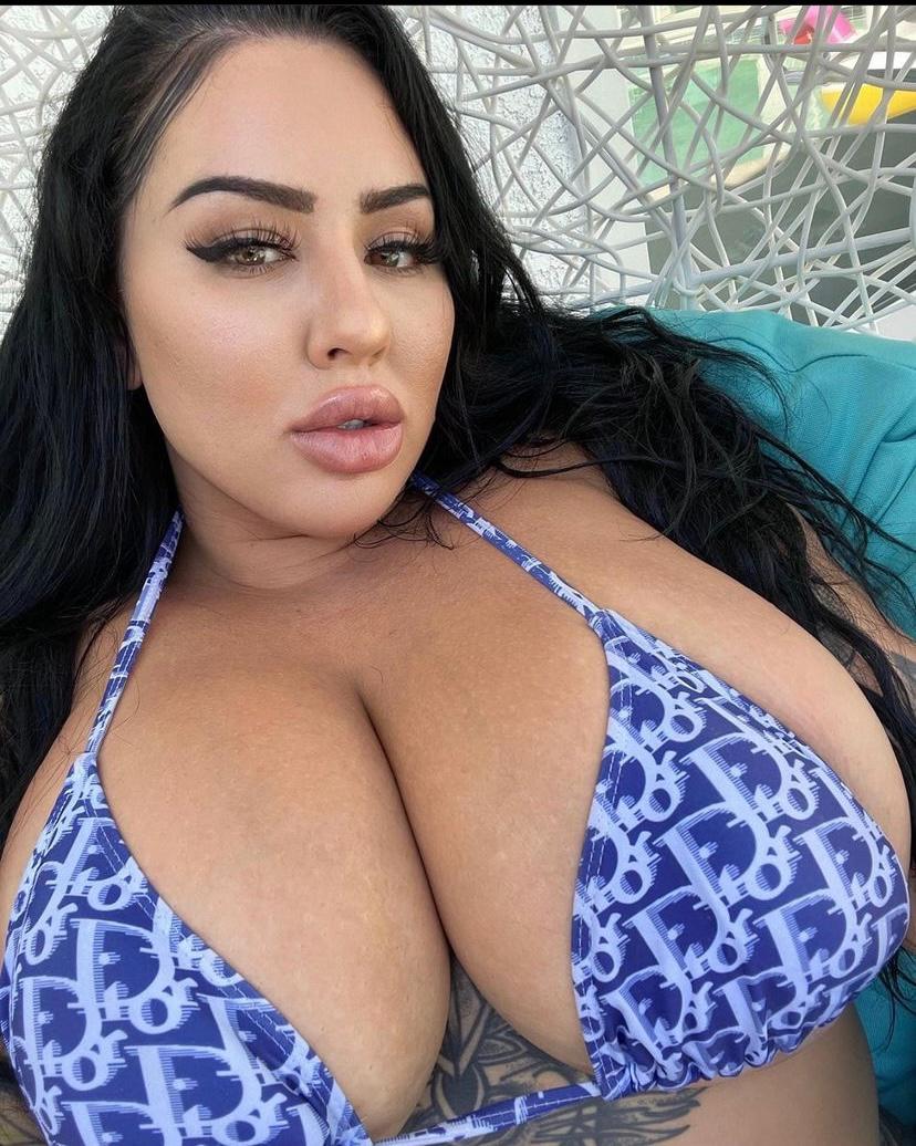 Hookup with Jessica๐ and get your wildest fantasies of life ๐๐ฆ ๐ Hookup with Jessica๐ and get your wildest fantasies of life ๐๐ฆ ๐