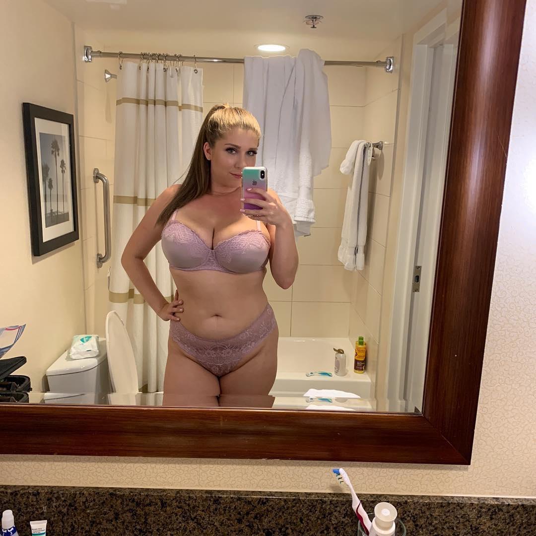 Sex,hookup and massage Sex,hookup and massage