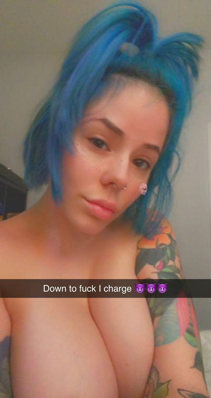 HOT and SEXY🥰❤️💯 HOT and SEXY🥰❤️💯