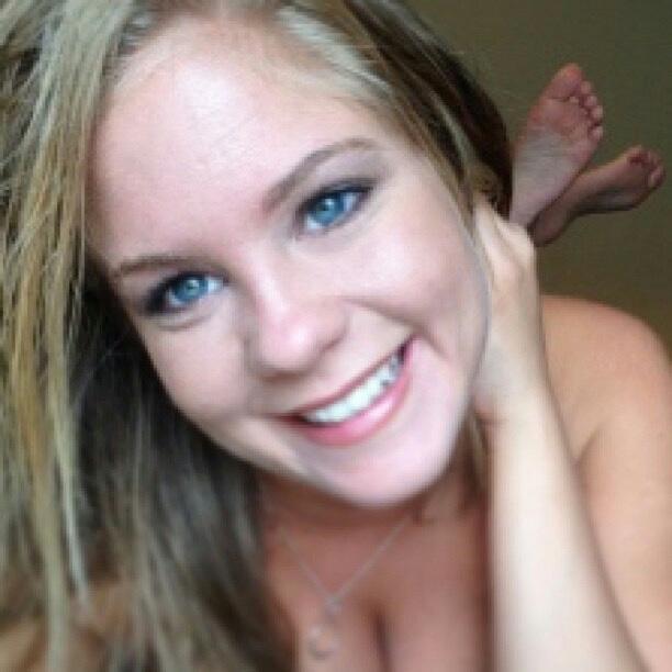 Hookup and rawsex Hookup and rawsex
