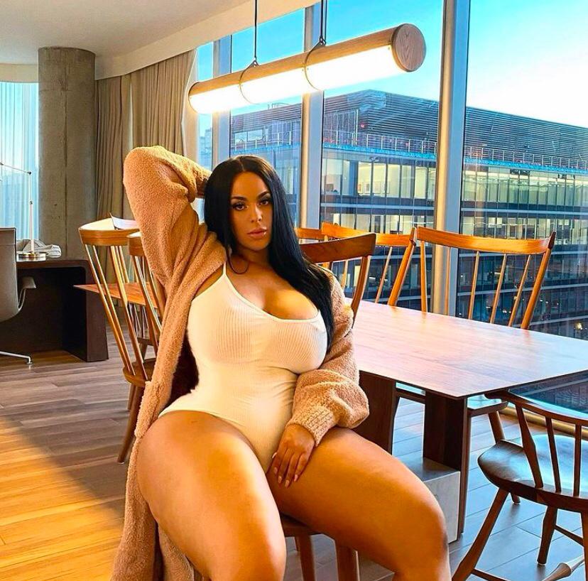 My wet hot pussy is ready for a hard fuck My wet hot pussy is ready for a hard fuck