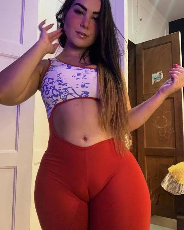 Are you stressed and need a hot reliever? I’m a horny mature girl, I love squirt