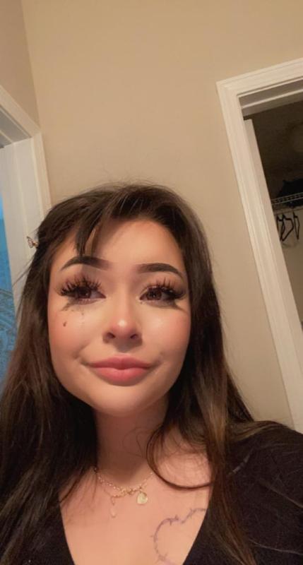 Naughty lisa here to pleasure 😘😍