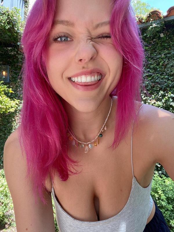 JUICY PUSSY👅 Escort Therapist/Worker