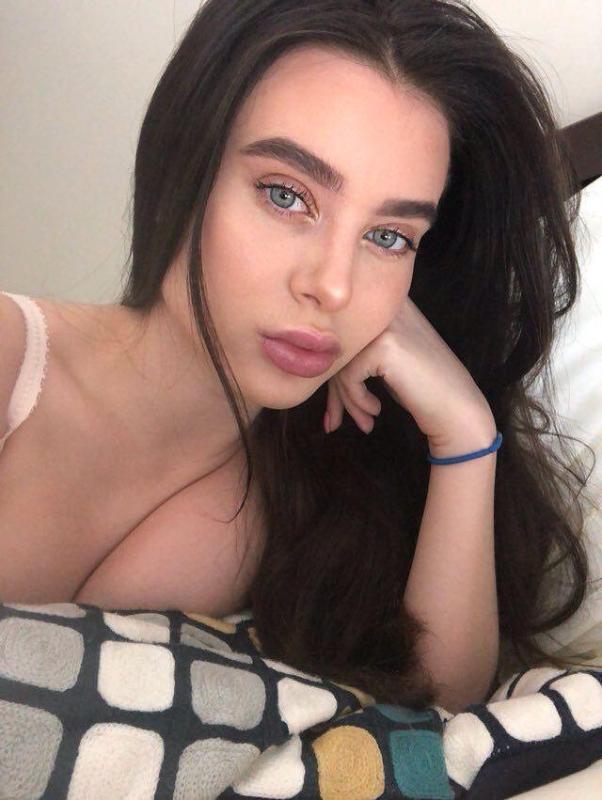 HEY GUYS, I’M HORNY I WANT MY P***SY EATING RIGHT NOW, TEXT ON (541) 714-2005