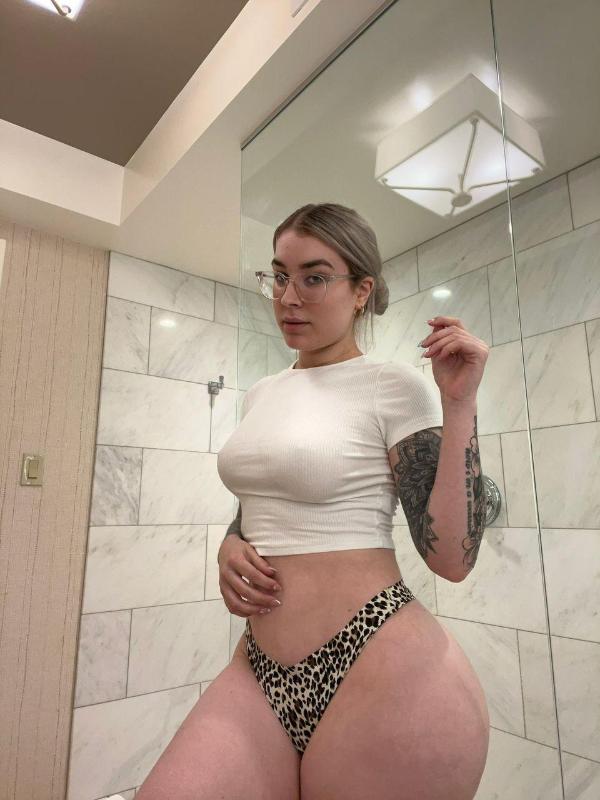 HORNY? COME AND FUCK ME 🍑RIGHT 🍑NOW