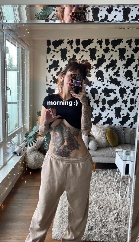 Hot& Nasty Escort Available😍 Snapchat: laurasimps1011 cell phone: 613-209-9614