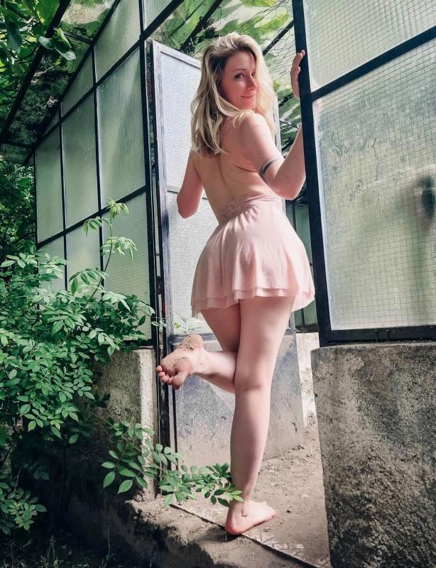 (209)233-0254 Snapchat:Sarah_stark02 SUPER READY to fulfill your wildest dreams