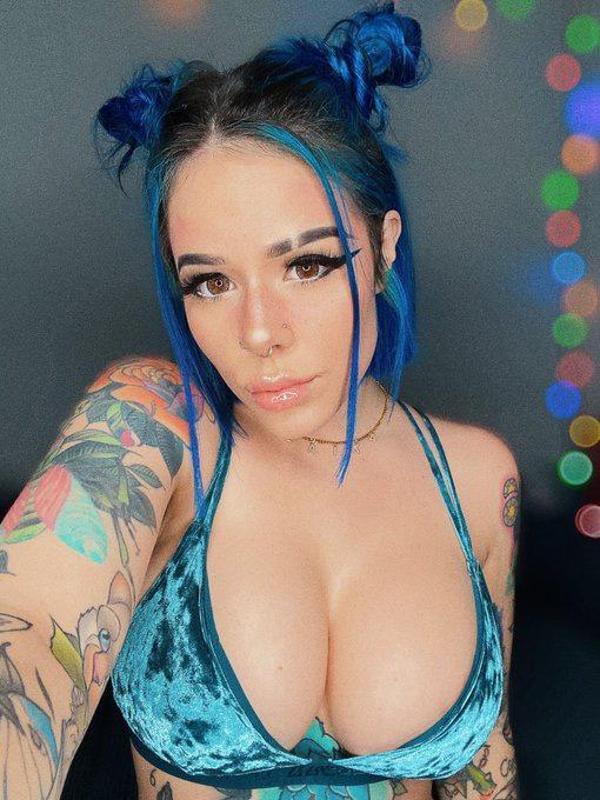 HOOkUP💦👅🍑🍆💋💦