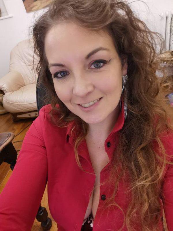 I'm available incall or outcall to your satisfaction