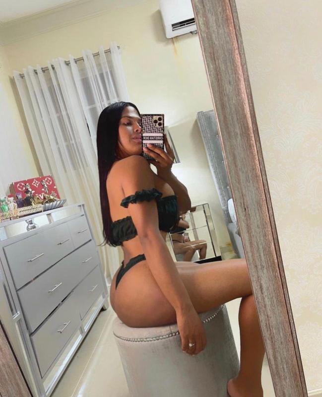 Cash Hello, I'm available 24 hours, I have spread 100