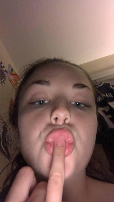 Down to fuck ❤️❤️👅🍆 Snapchat: crystalallieon