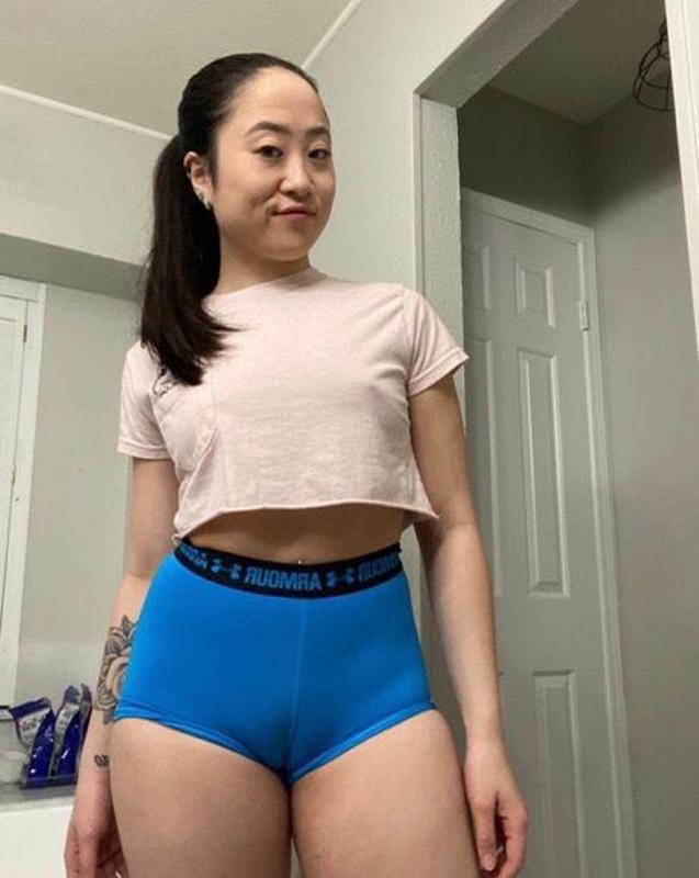 HMU for amazing fun time 🍑👅🍆