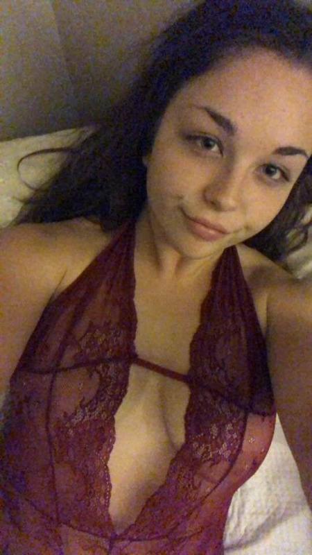 I’m down to fuck I’m real text me (470) 851-3071