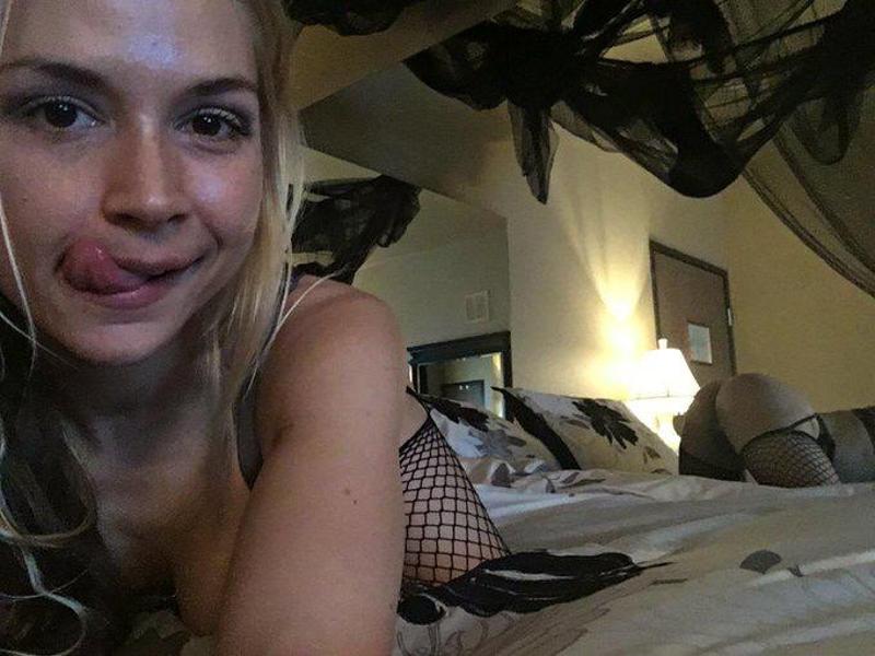 💯 available for kinky and nasty sex right now