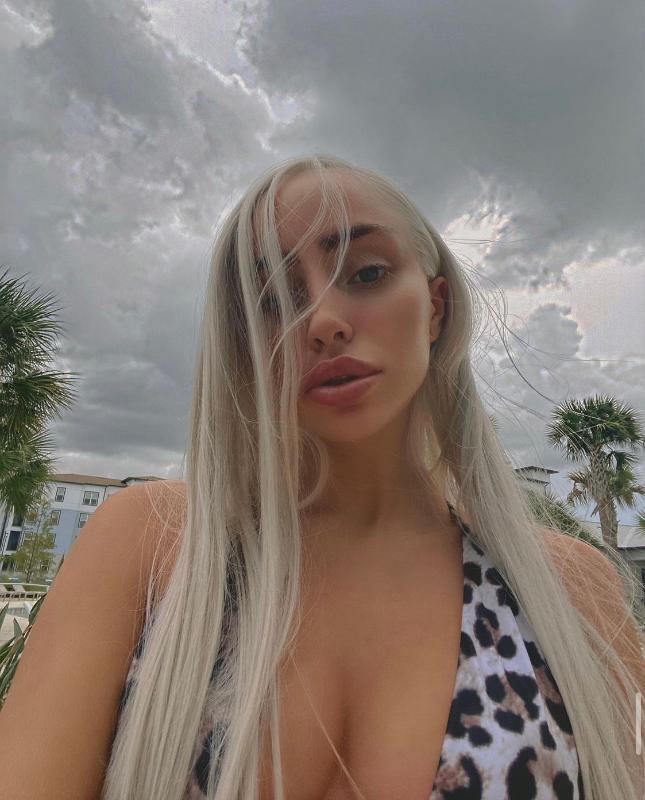 I’m Naughty escort available for the following deals both in call and out call deals include; 69, se