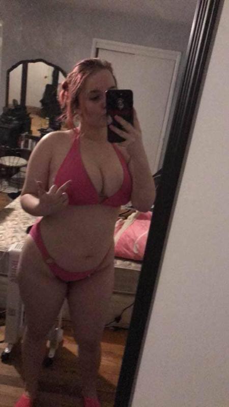 Naughty Jojo bowling hooker available for hookup 💦