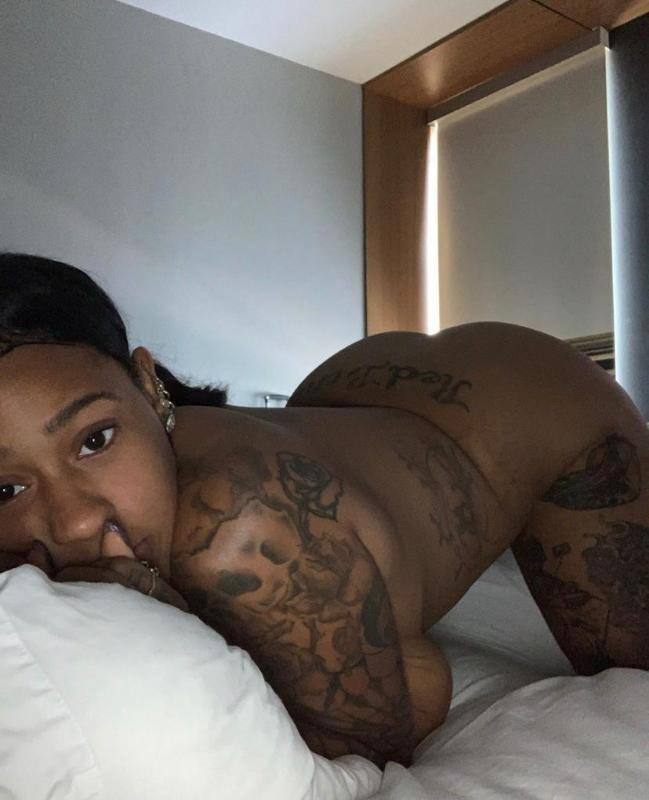 ASAP HOOKUP ..HMU on snap Emily_lynn6150