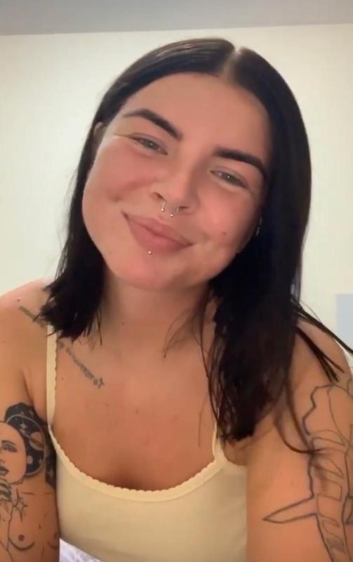 I’m down for fun 🍑🍆 SC: 👻 Smartyrichway20. My cell number….. 319-441-0045