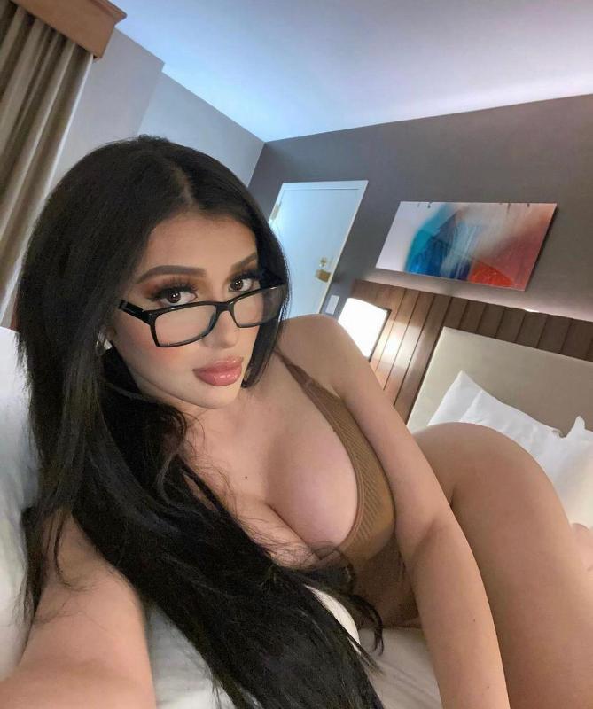 Verified escort 🍑🍆👅 TEXT ME ON +12678189425 👻Snapchat:slickyvee