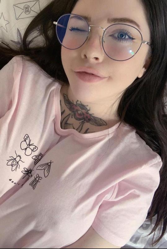 💕💕PRETTY **** WET GIRL💕✨SAFE💕 💯✨💞 SNAP CHAT: Potwell12