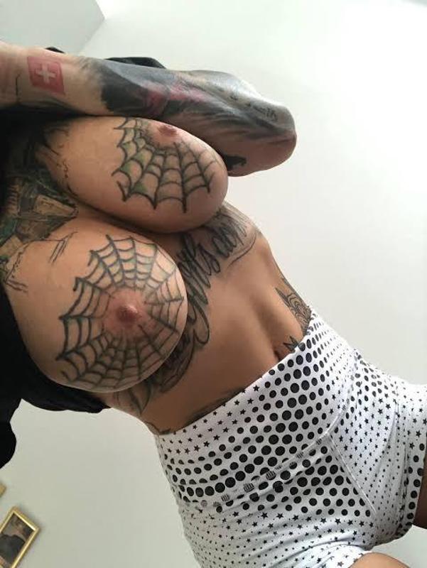 AM AVAILABLE 💋FOR ANY OF SEX STYLES ANAL ,PARTY BJ TEXT ME 3025017434
