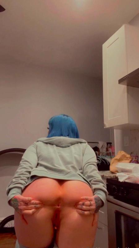I’m down to fulfill your wildest sexual fantasies and body massage services 💗🥰