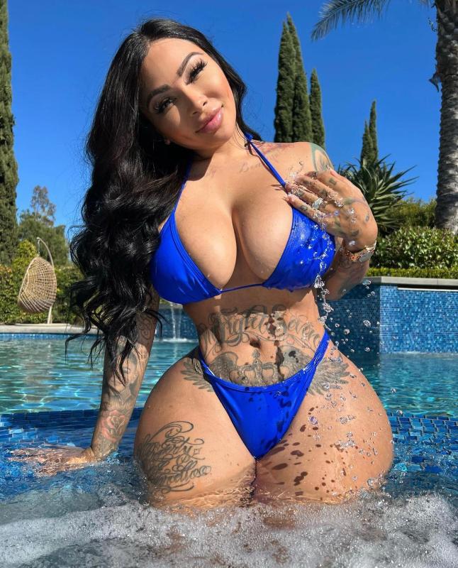 Pay2play💦👅🚿