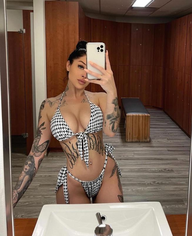 Hi 🙋‍♀️, I’m a sexy 🍌 escort 🍑 available for hookups 🍆🍑🥰❤️😊😘💦😍🍌