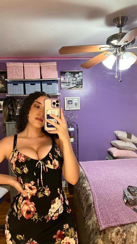 Sensual and Erotic Pleasurable moment